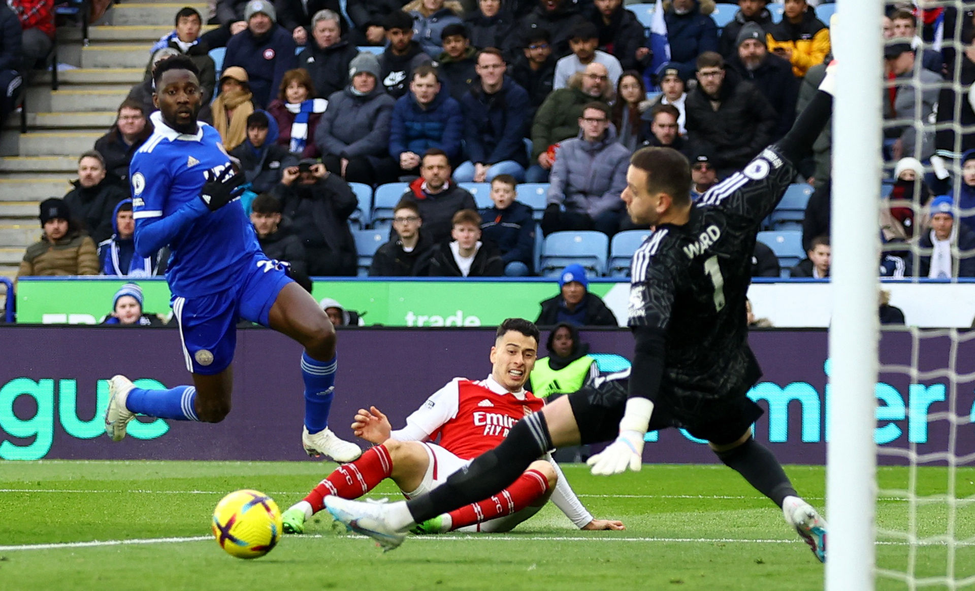 尤其是在季 尤其是在季