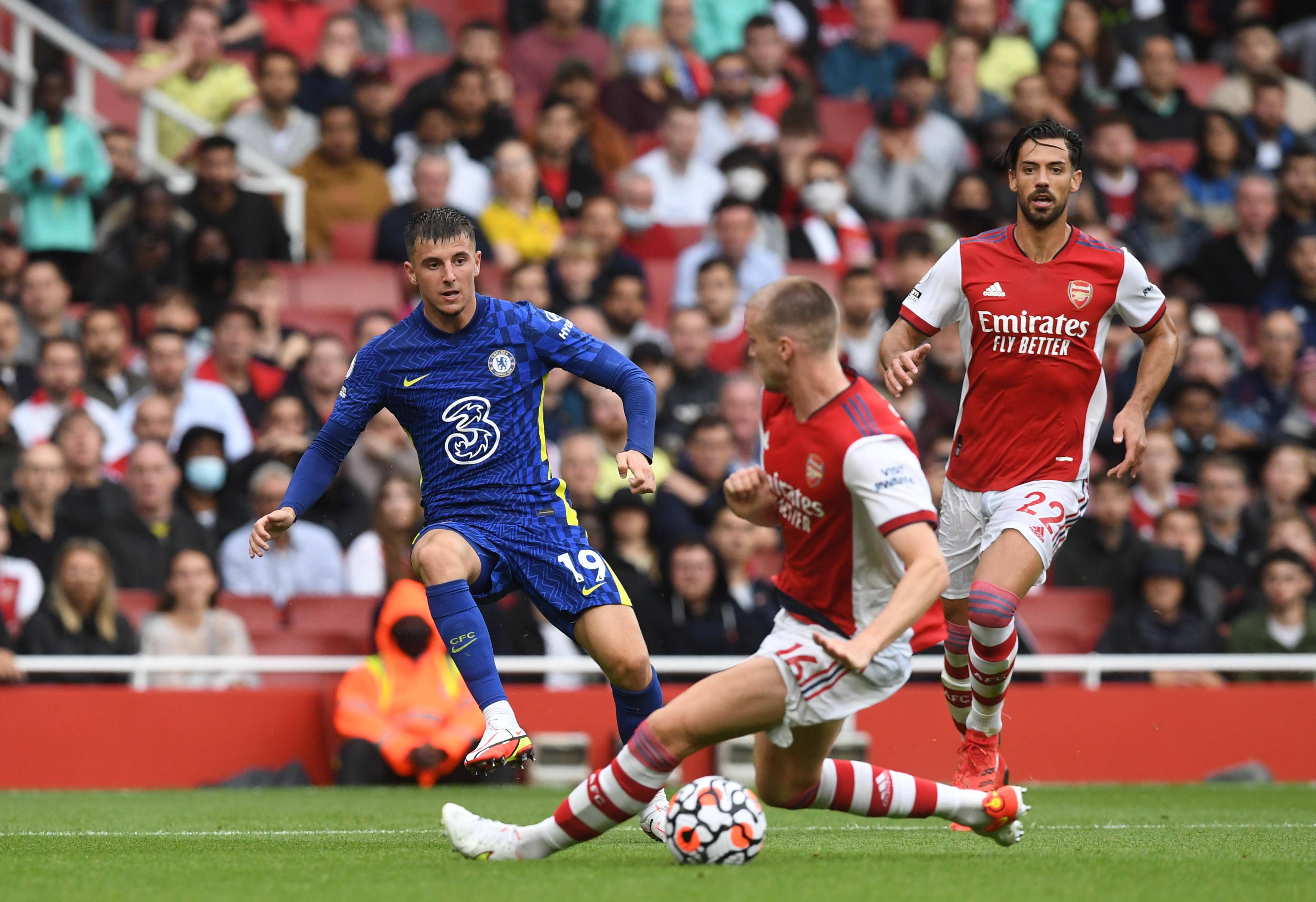 赛中两队势 赛中两队势