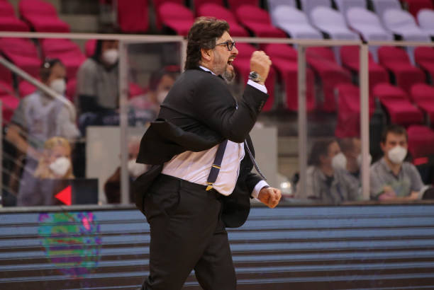 此次与NB 此次与NB