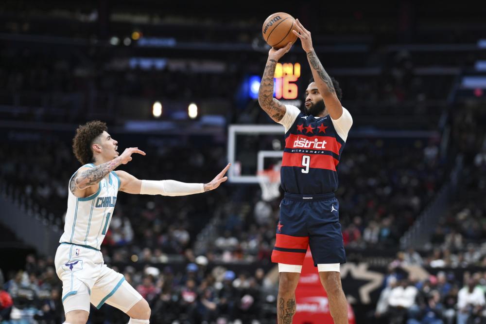 角逐各个项 角逐各个项